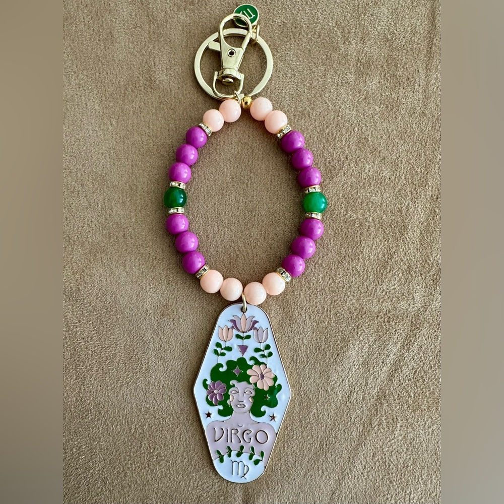 Zodiac Keychain - Picture 10 of 14